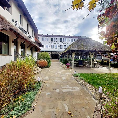 Hotel Slameny Dom & Spa Malá Ida Екстериор снимка